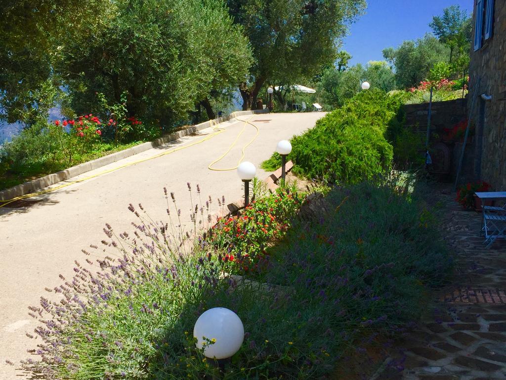 Villa Li Schisani Соренто Екстериор снимка